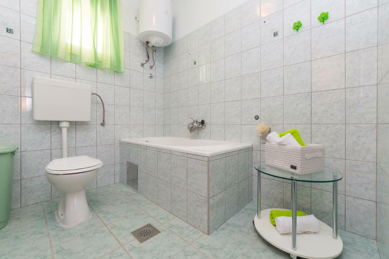 Guest House Pelja Plano Экстерьер фото